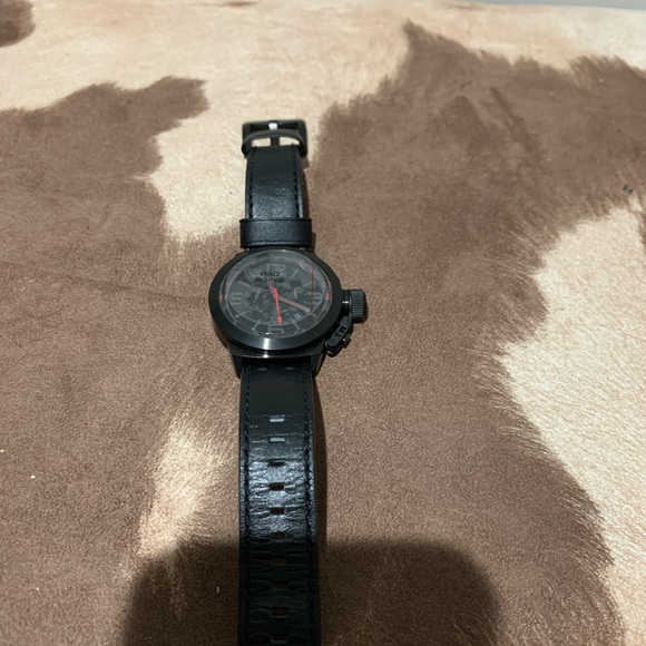 TW STEEL WATCH - Picture 2 of 3